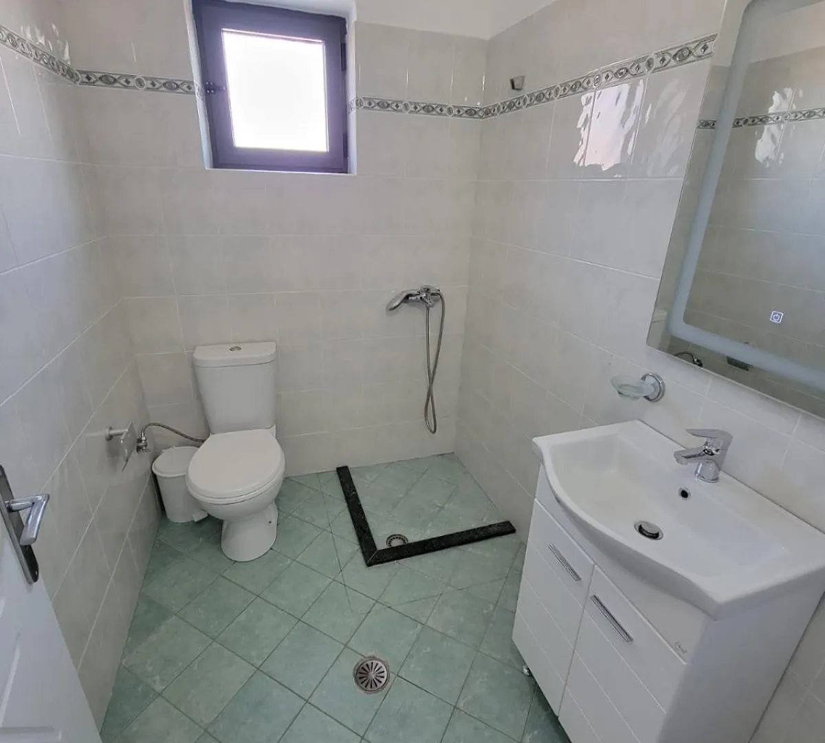 Domeniko Apartments Sarandë