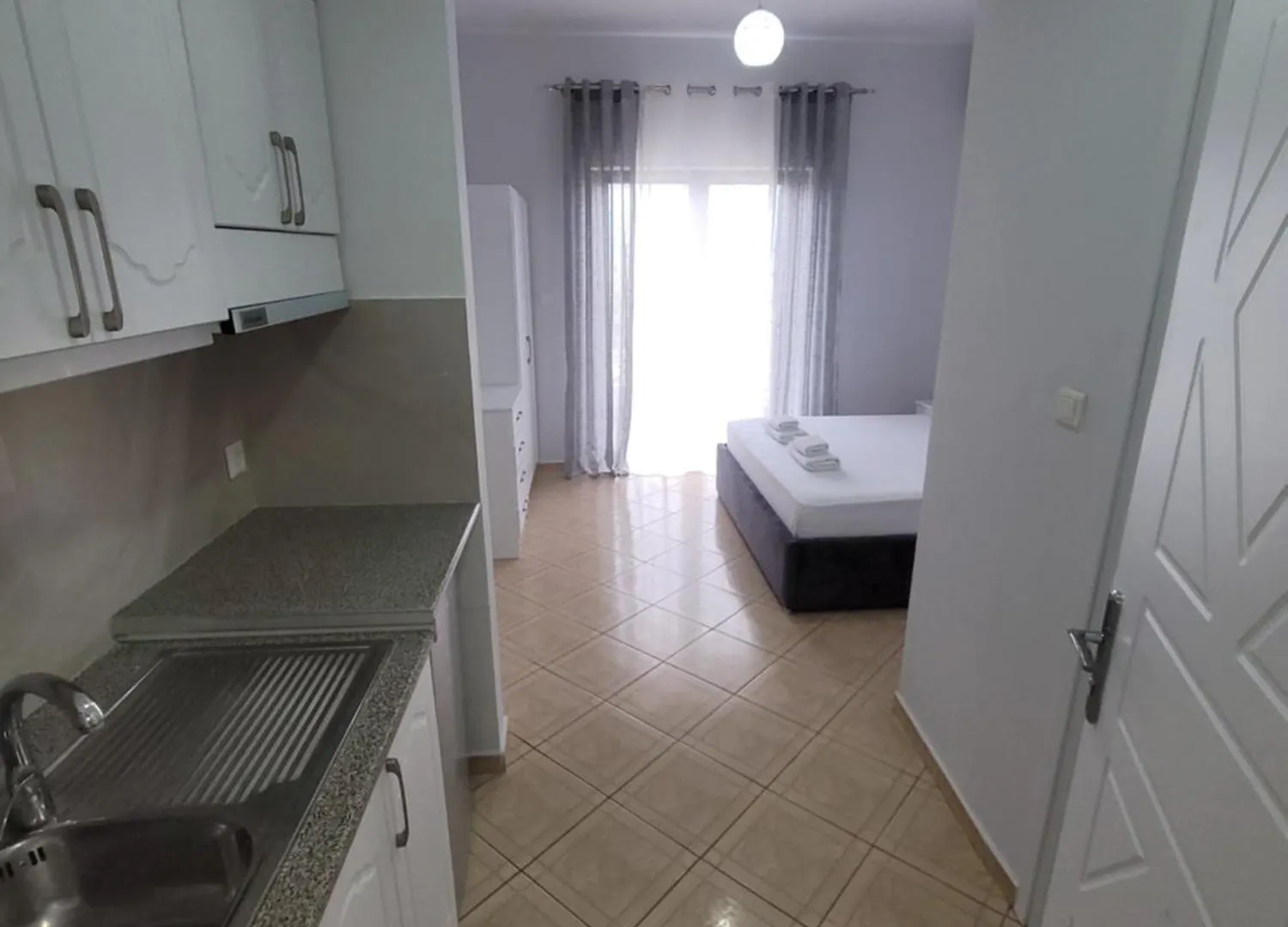 Domeniko Apartments Sarandë 0*,